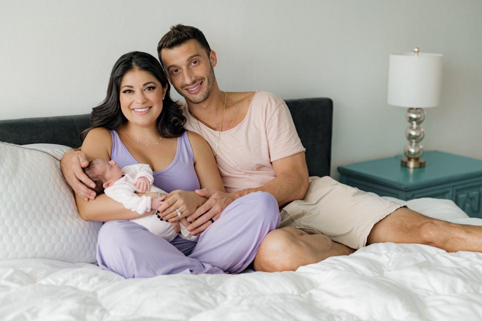 90 Day Fiance Couple Loren and Alexei's Family of Five Photo Album